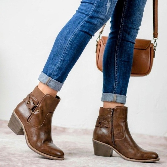 Denver Hayes Shoes - Denver Hayes Elle Ankle Boots Womens 10M Brown Side Zip Block Heel Faux Leather